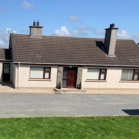 Gracey'S Hillside Lodge Ballyward 外观 照片